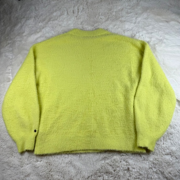 Calia by Carrie Underwood Sweater Fuzzy Eyelash Crewneck Neon Yellow Women's M - Picture 8 of 8